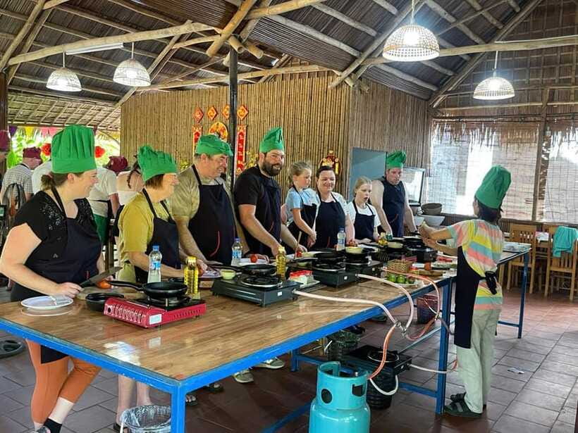 Hoi An: Cooking Class, Crab Fishing-Basket Boat, Market Tour - What the $20 Price Really Includes