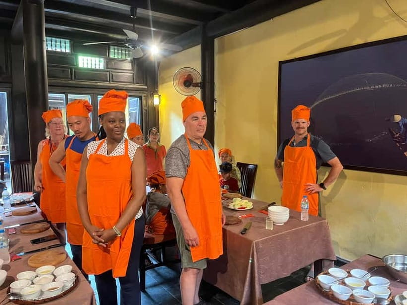 Hoi An: Cooking Class with Exploring Hoi An Market - Eating the Lunch or Dinner You Prepared