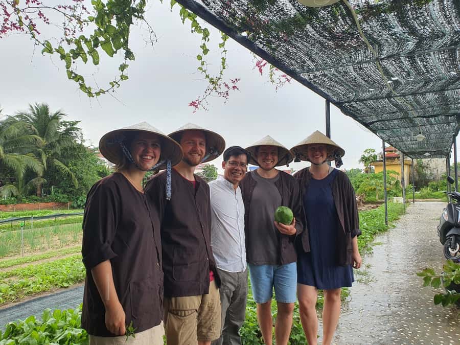 Hoi An Cooking Class With Market and Bamboo Basket Boat Tour - The local market is the cultural heart of the tour
