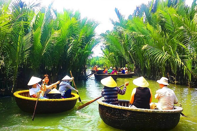 Hoi An: Cooking Class with Market, Lantern Making, Basket Boat - Starting at a Hoi An market