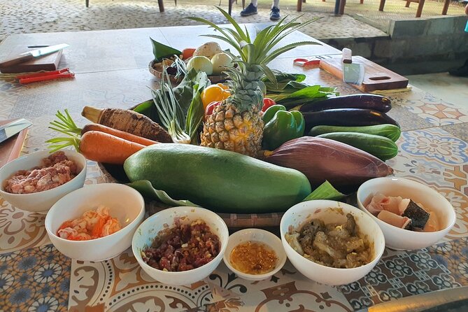 Hoi An Cooking Class With Market Tour and Bamboo Basket Boat Ride - Choosing four dishes from ten Vietnamese recipes