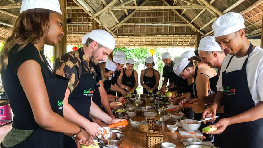 Hoi An : Lantern Making & Cooking Class With Local Family - Key Points