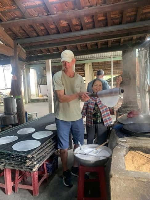 Hoi An: Market tour - Cam Thanh Cooking Class & Basket Boat - Cooking four Vietnamese dishes