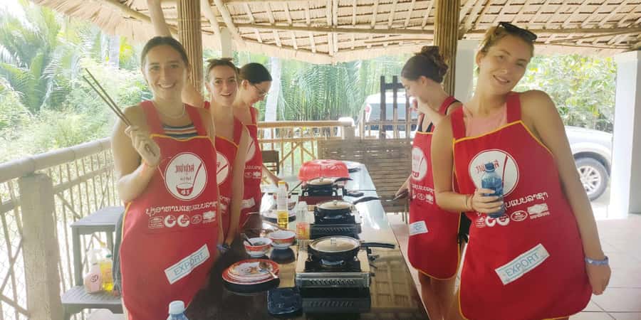 Hoi An Traditional Cooking Class with hotel Transfer - A local chef and an easygoing lesson