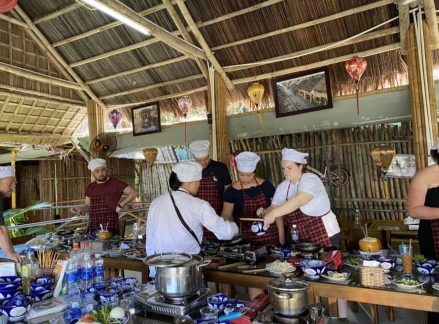Hoi An : Vegan Cooking Class - Market & Coconut Basket Boat - Should you book the Cam Thanh cooking class?