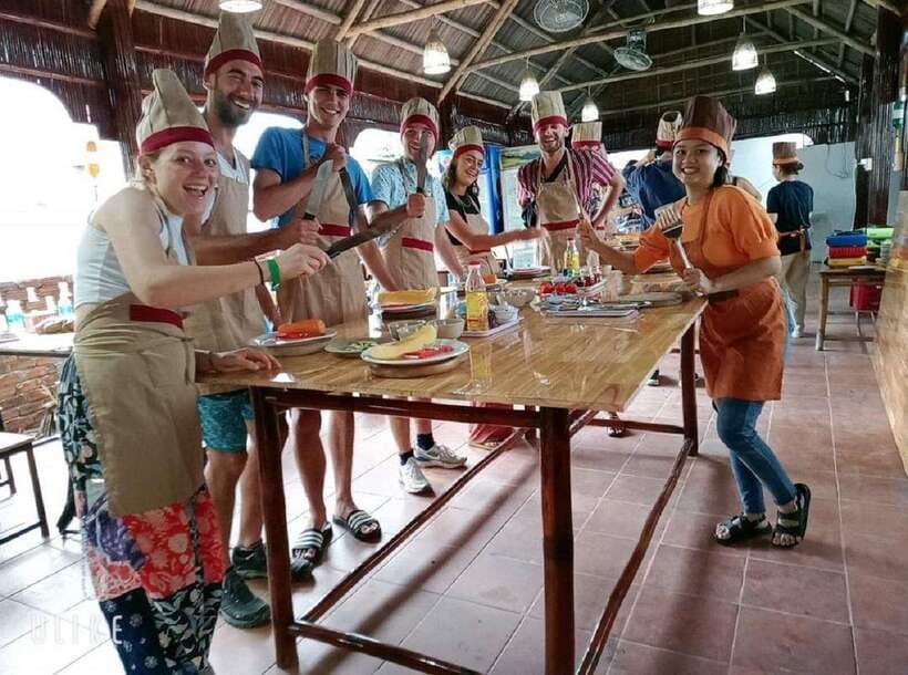 Hoi An : Vietnamese Cooking Class with Hotel Pickup - The Optional Coconut Basket Boat Ride