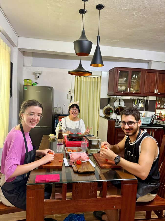 Hue: Traditional Vietnamese Cooking Class - Finding the kitchen on Hoàng Quốc Việt Street