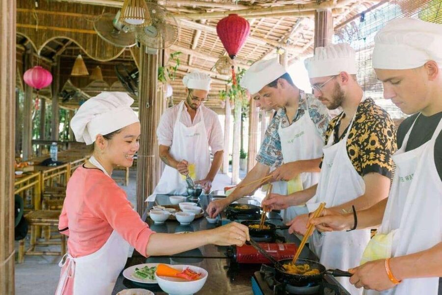 Hue: Vietnamese Cooking Class in Local Home & Market trip - Key points to know before booking