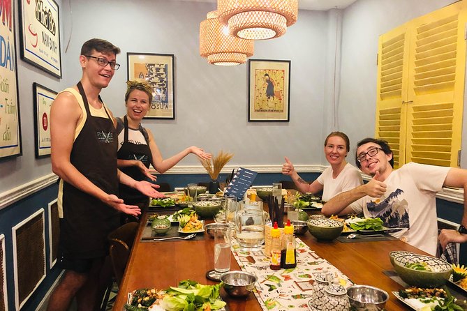 Immersive Cooking Class & Wet Market Tour by Local Chef +Cookbook - The chefs and the teaching style