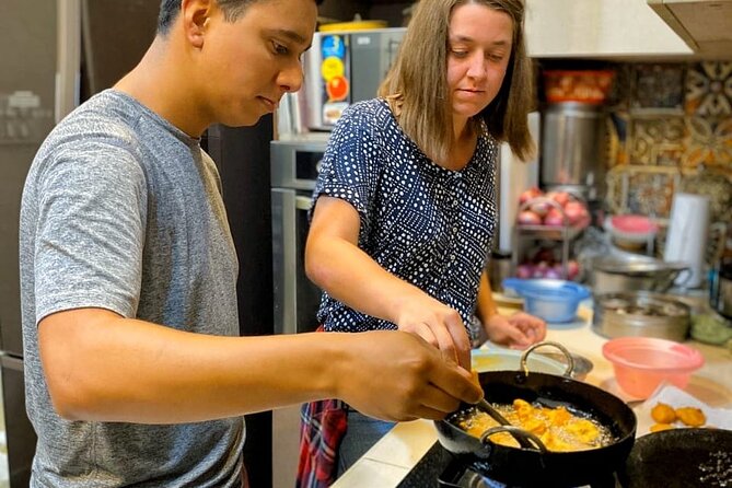 Indian Cooking Class in an Authentic Local Home – Learn 6 Dishes - Starting with spices instead of shortcuts