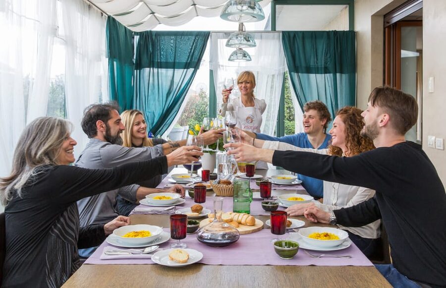 Ischia: Market, Cooking Demo & Meal at a Local's Home - The best way to approach the meal
