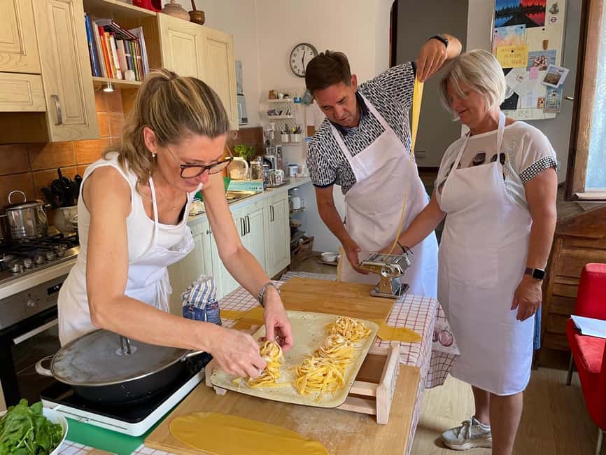 Iseo: Italian cooking class for homemade pasta and traditional desserts - Dessert brings the lesson back to grandma’s kitchen