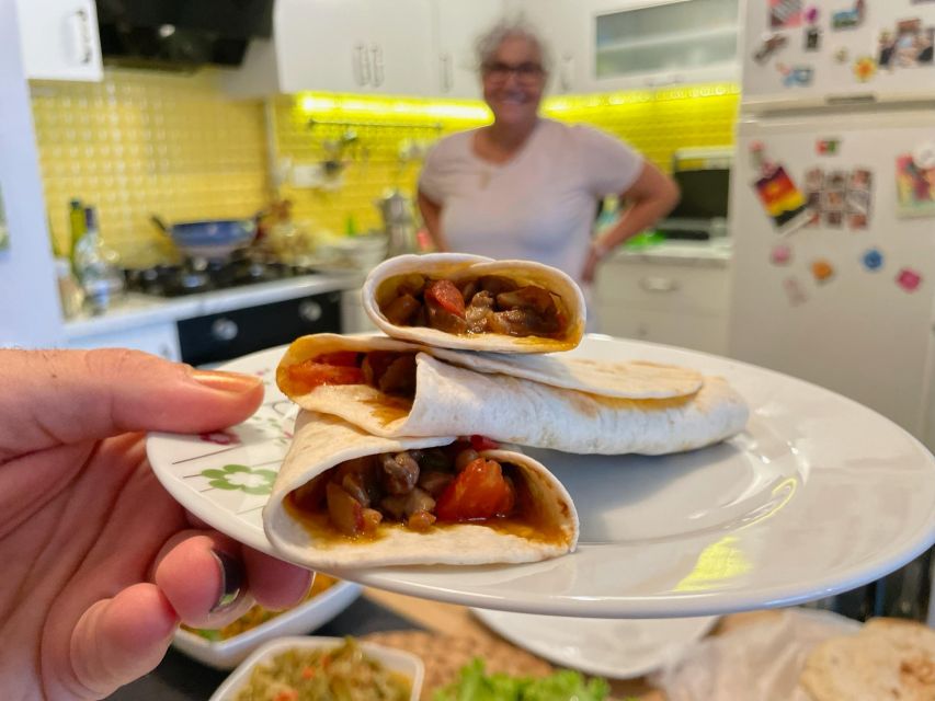 Istanbul: Vegan/Vegetarian Cooking Class with Locals at Home - The value of $106 per person