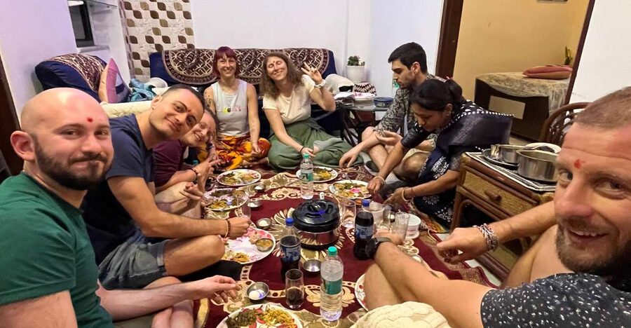 Jaipur: Cooking class at the host family's house for 3 hours - Meeting in Mansarovar and planning your visit