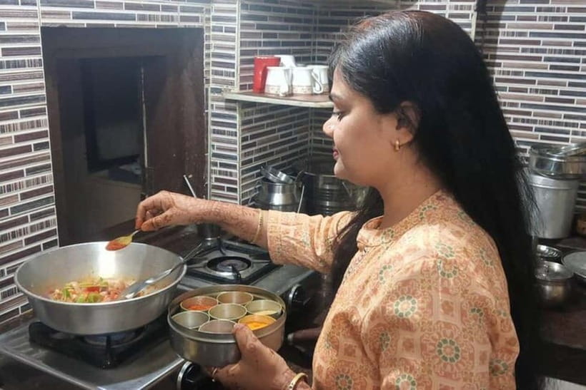 Jaipur: Cooking Class with a Local Family - A Jaipur meal begins with masala chai