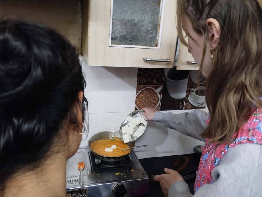 Jaipur: Kitchen is your's Cooking class with Pickup & Drop - From chai to the first cooking demonstration