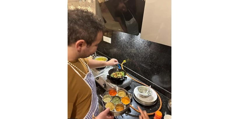 Jaipur: Traditional cooking class and storytelling session - A home-style dinner with a personal touch
