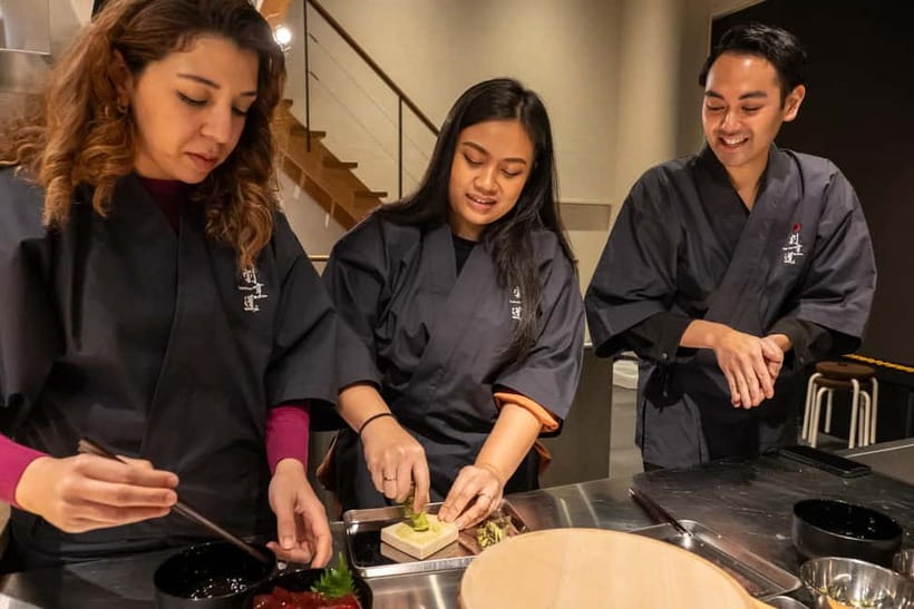 Japanese Knife Skills & Tuna Don/Sushi Workshop in Tokyo - A proper meal with miso soup, sake, and green tea