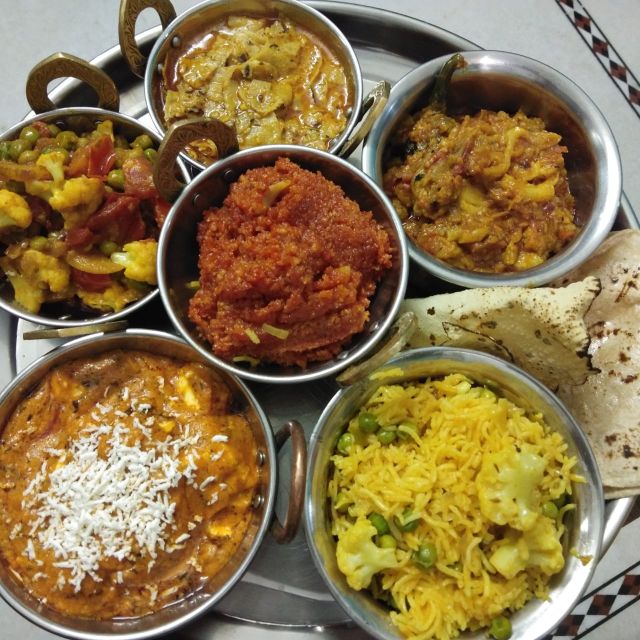 Jodhpur 9 Dishes Cooking Class Experience pickup and drop - Learning spices, texture, and the little fixes