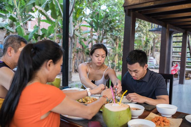 Khmer Cooking Class at a Local's Home in Krong Siem Reap - Choosing four dishes from the Khmer menu