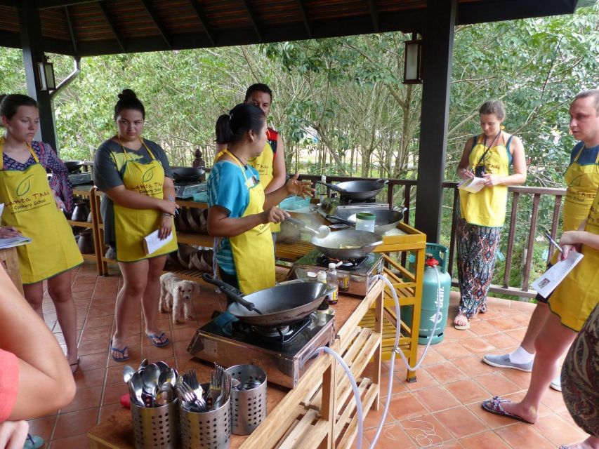 Koh Lanta: Evening Course at Lanta Thai Cookery School - Who should book this Koh Lanta cooking class?