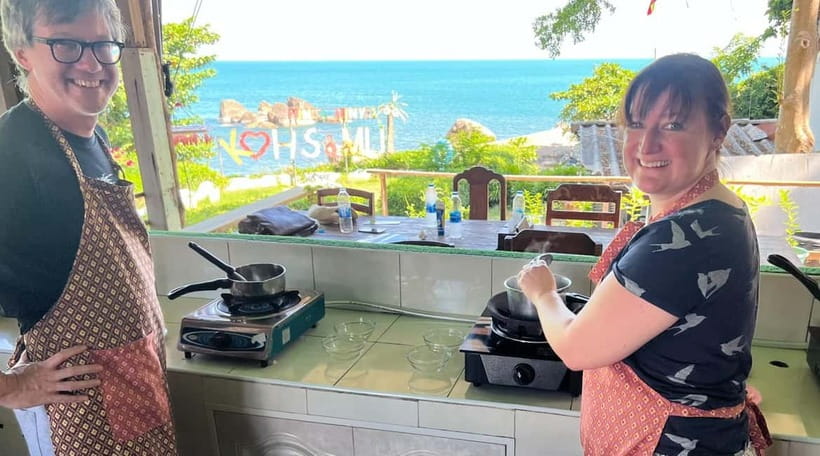Koh Samui: Thai Cooking Masterclass by the Sea - Cooking Thai food beside Lamai Beach