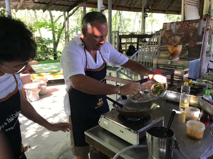 Krabi: Evening Thai Cooking Class at Ya's Cookery - Key points to know before you book