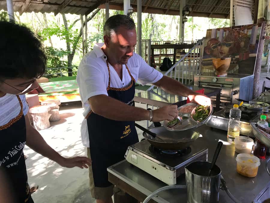 Krabi: Evening Thai Cooking Class at Ya's Cookery - Cooking, seasoning, and eating together