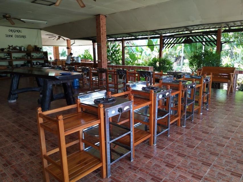 Krabi: Traditional Thai Cooking Class - A closer look at the transport and meeting points