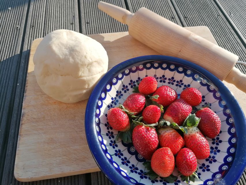 Krakow: Pierogi Home Cooking Class - A local home kitchen and three Polish recipes