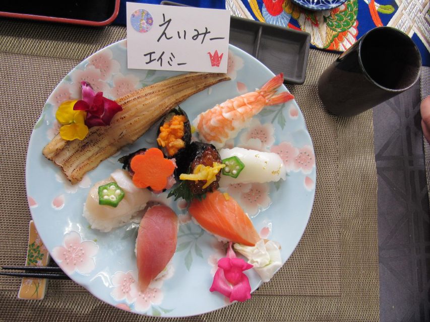 Kyoto: Cooking class, learning how to make authentic sushi - What happens during the 90-minute sushi class