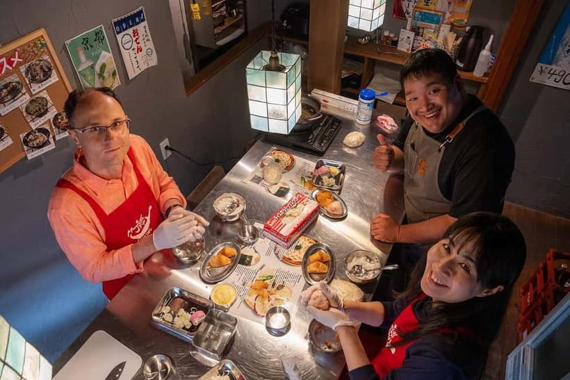 Kyoto Udon & Tempura Cooking Class with Professional Chefs - Making tempura without the fuss