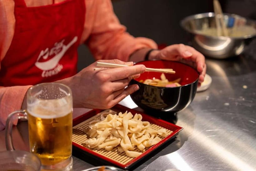 Kyoto Udon & Tempura Cooking Class with Professional Chefs - What the two-hour schedule really means