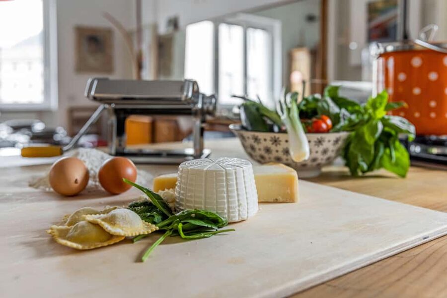 Lake Como: Ravioli Cooking Class with Wine - Mixing, kneading, and rolling the dough
