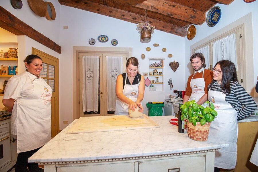 Lake Maggiore: Cooking Class at a Local's Home - The first 30 minutes: prosecco, nibbles, and introductions