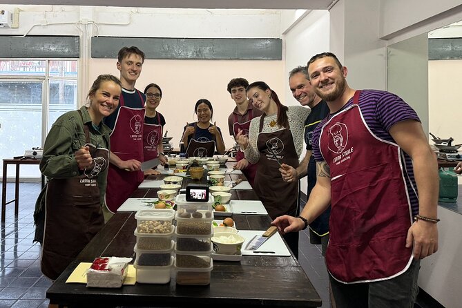 Lanna Smile Thai Cooking Class in Chiang Mai with Market tour - Build a six-dish menu that suits you