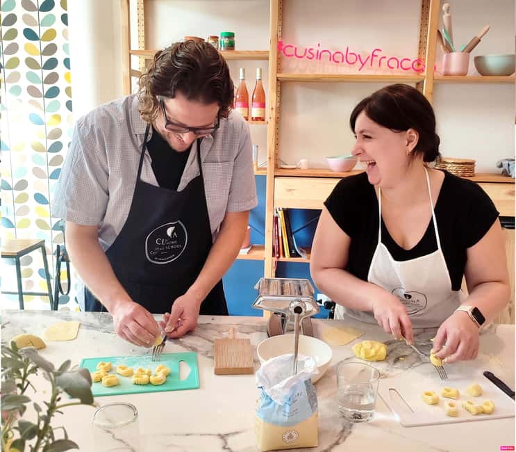 Lazise: Fresh Pasta and Tiramisù Cooking Class at Lake Garda - Kneading, rolling, and learning the flour