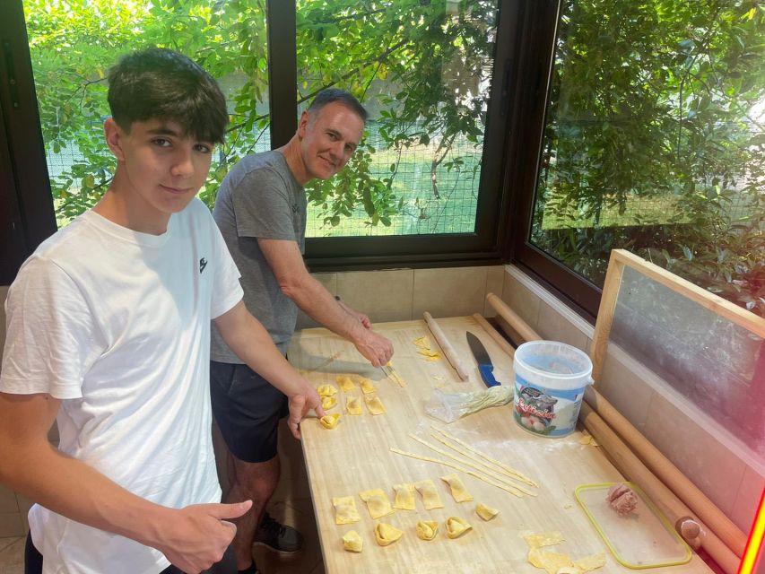 Learn and taste the real bolognese ragù and pasta making - Key points before you book