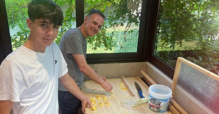 Learn and taste the real bolognese ragù and pasta making - Arriving at Via Lincoln 60