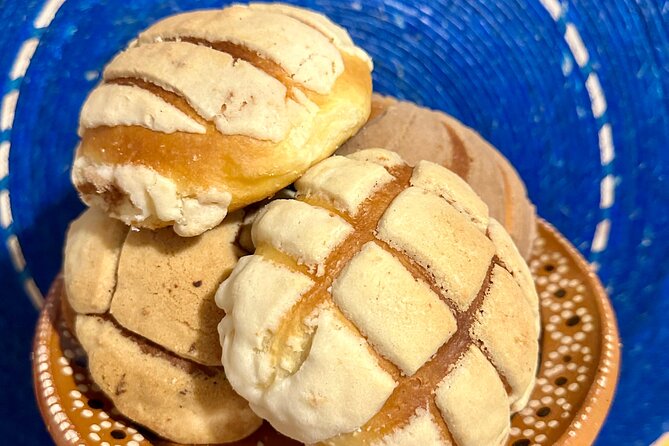 Learn to Cook Mexican Bread - What this San Cosme baking class is really about