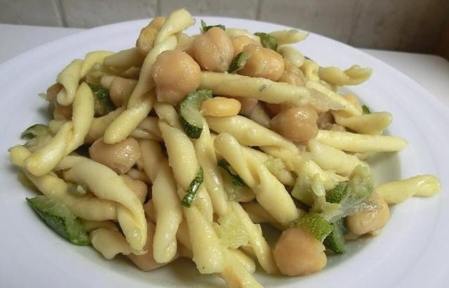 Lecce Home Cooking Class: Craft Orecchiette & Savor Wine - From Salento aperitivo to Leccese Coffee