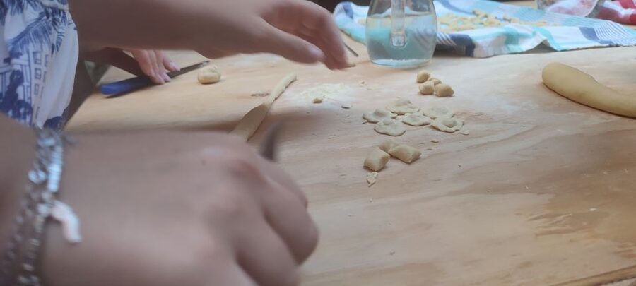 Lecce: Pasta Making Class in 1400s-Era Courtyard with Wine - Key points to know