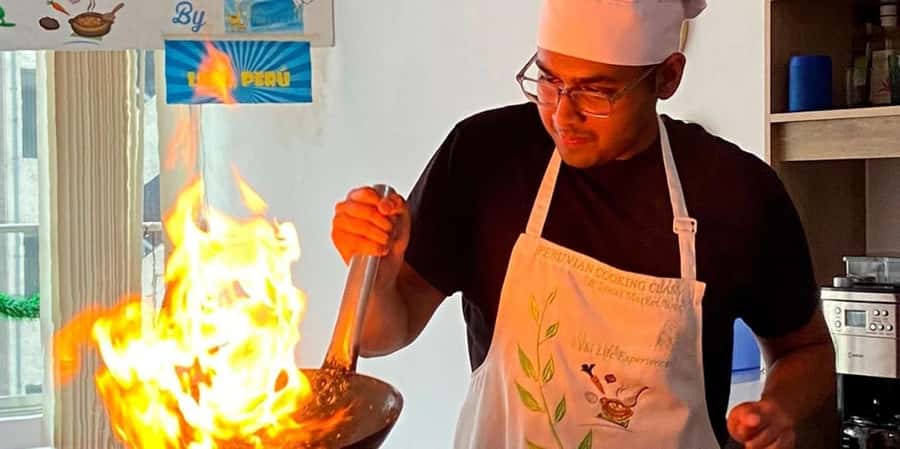 Lima : Cooking Class - A Peruvian Culinary exploration - A relaxed kitchen where you do the work