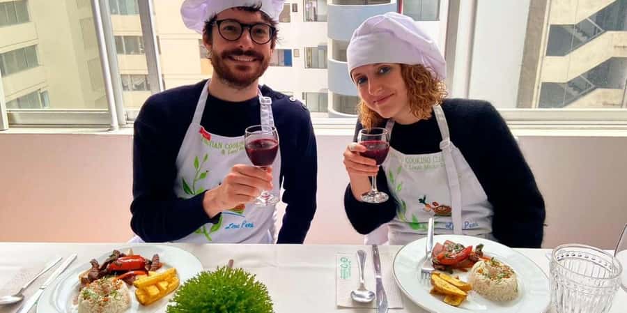 Lima : Cooking Class - A Peruvian Culinary exploration - Meeting in Miraflores and making the short transfer