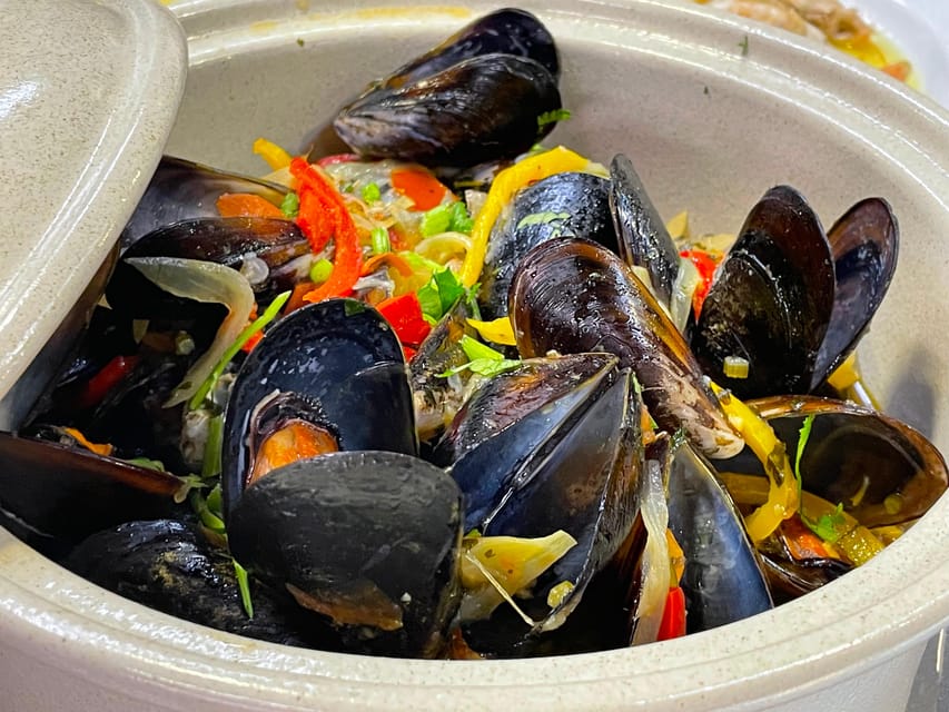 Lisbon: Market Experience & Cooking Class - Start at Mercado de Algés