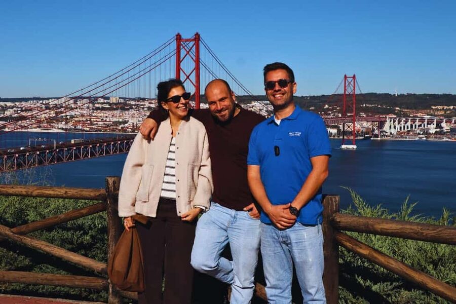 Lisbon: Setúbal Market and Wine tour with Cooking class - Why this Setúbal day trip works