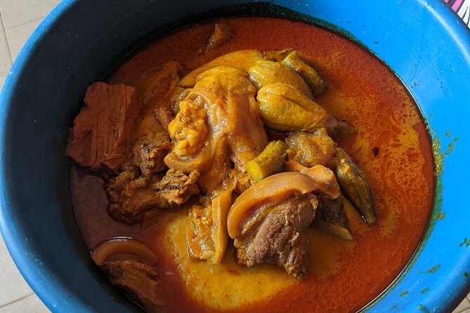 Local Ghanaian Cooking Class in Accra to help support wellness community center - Tasting Ghanaian spirits made with akpeteshie