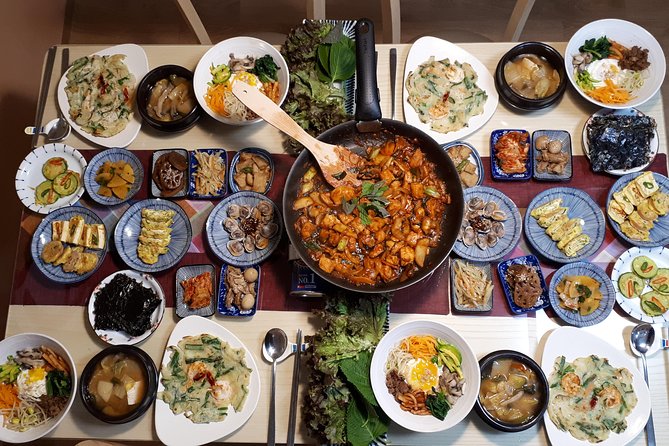Local Home Korean Cooking Class & Market Adventure in Seoul - Moving from the market to a local home