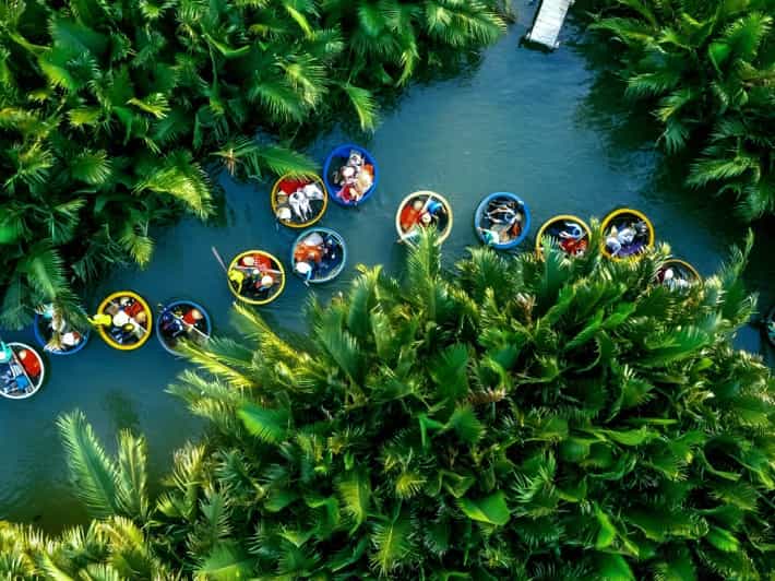 Local market, Basket boat, crab fishing & cooking class - Why this Cam Thanh outing feels different