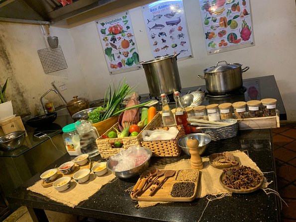 Local Market Tour and Private Cooking Class - The standard menu and what you will learn